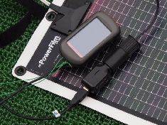 GPSをRollable Solar Chargersで稼動できるか？