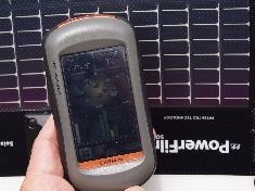 GPSをRollable Solar Chargersで稼動できるか？